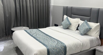 Hotel Civik Room Type - Deluxe Room