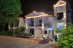 Dhanashree Residency Farm Stay | Rooms & Caretaker