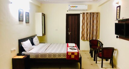 Tuk Tuk Backpackers Room Type - Deluxe Family Room