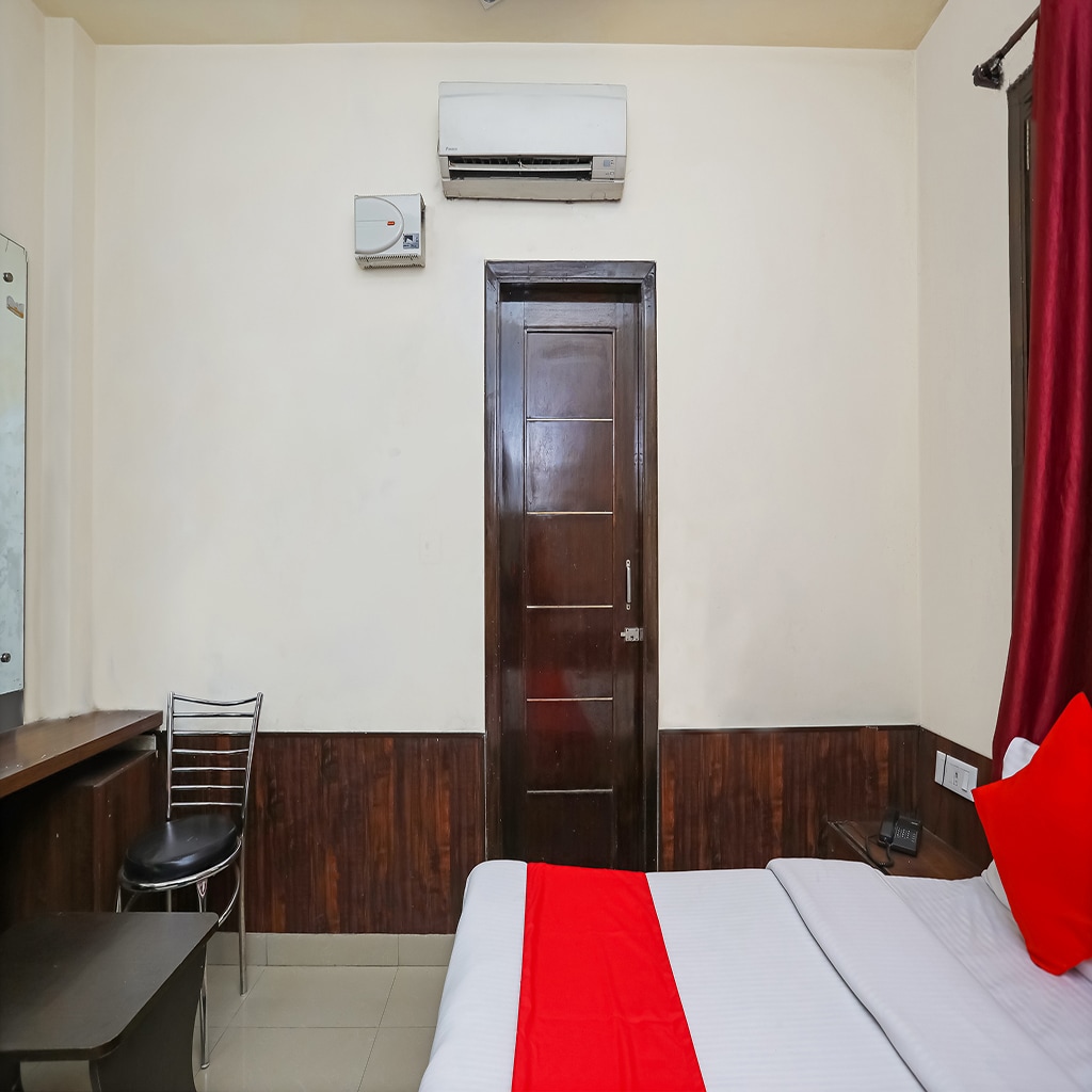 Hotel Golden Heritage - Tap to explore photos