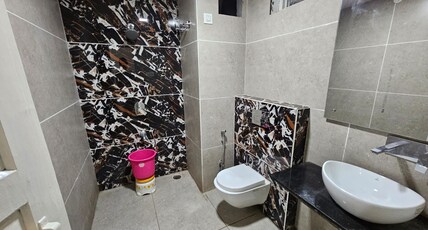 Chauhan Annexe Room Type - Deluxe Double Room