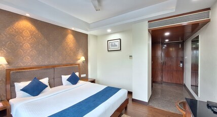 LN HOTELS & RESORTS Room Type - AC Deluxe Room with High Speed WIFI LN HOTELS & RESORTS Room Type - AC Deluxe Room with High Speed WIFI
