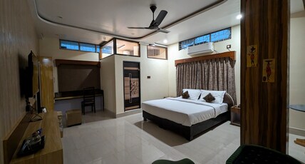 WOODLAND GUEST HOUSE Room Type - SUITE