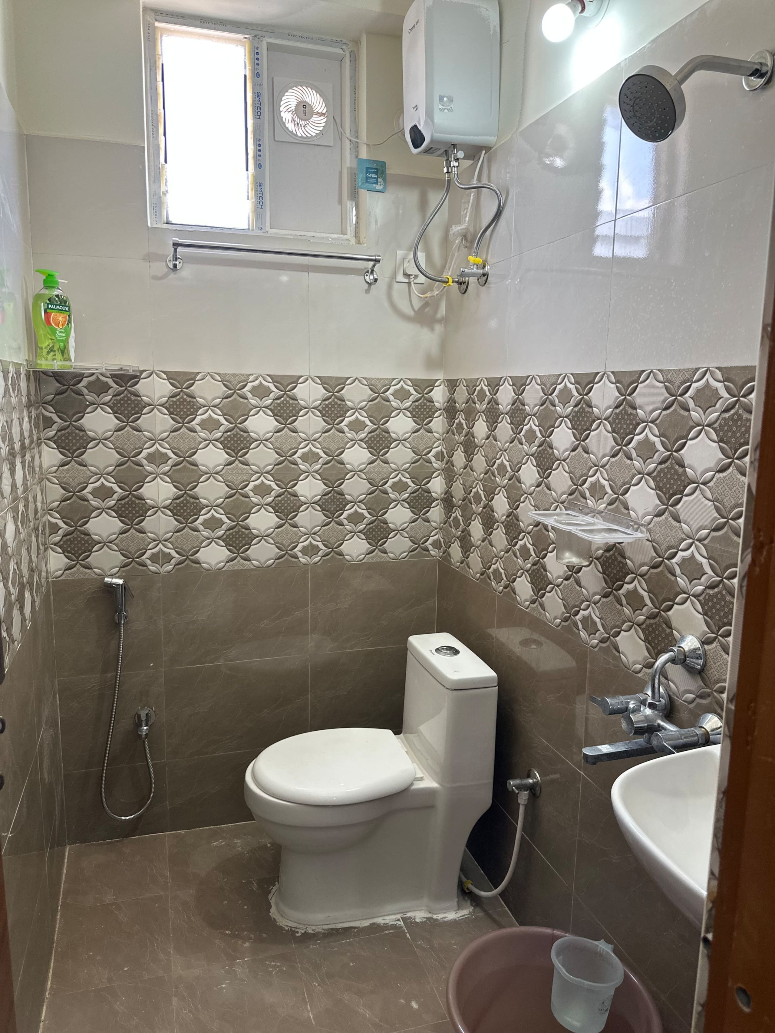 Elite Premium Flat near AIG Wipro US consulate - Tap to explore photos