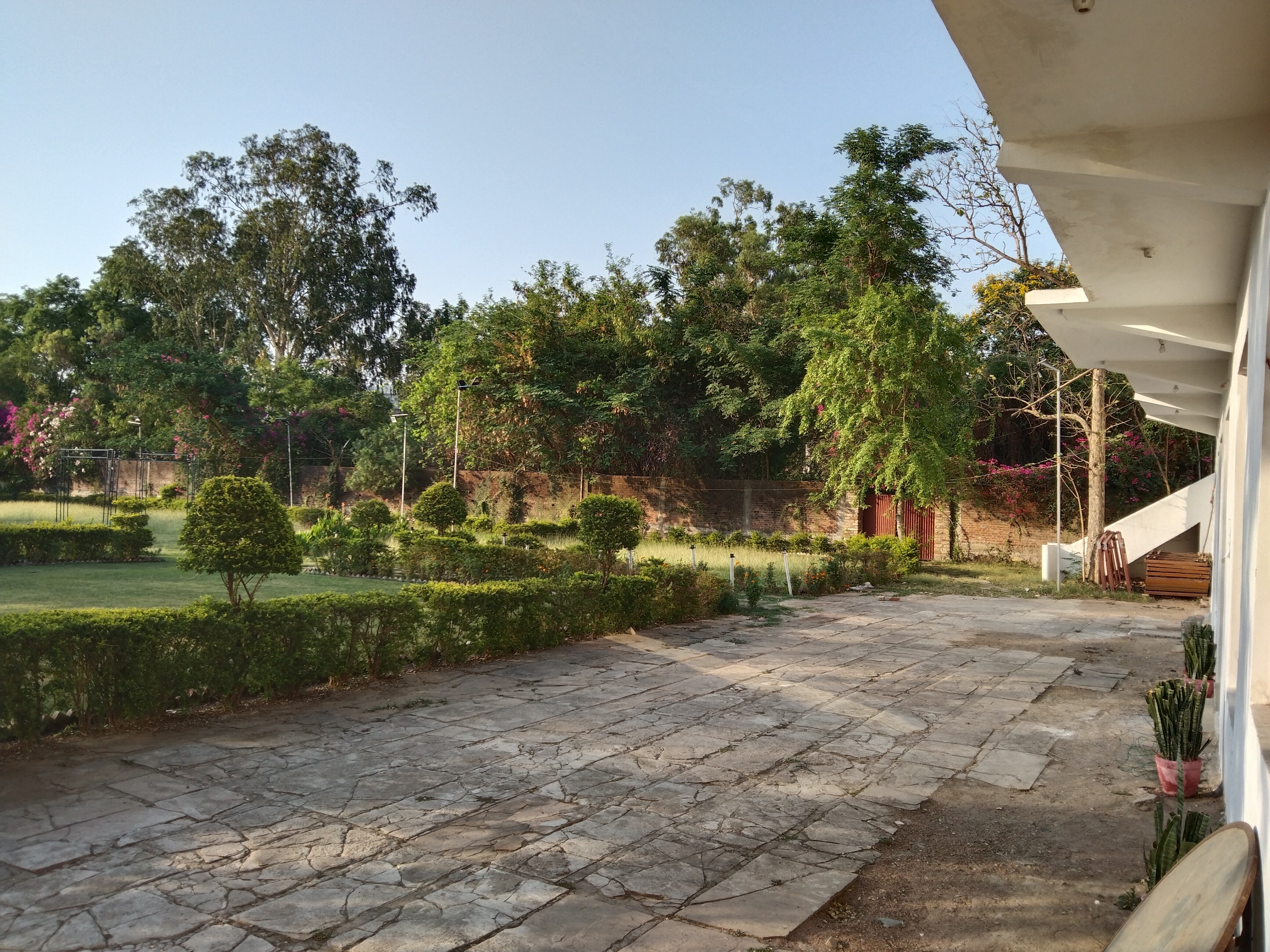 Mohan Raj Villas - Tap to explore photos