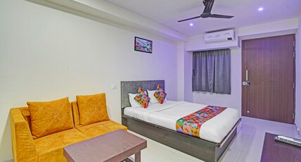 FabHotel RK Inn Room Type - Deluxe Room