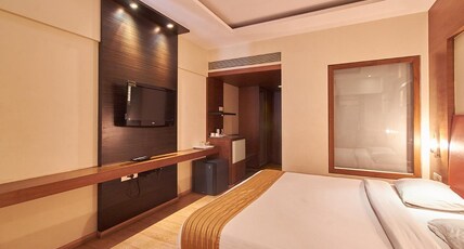 J M Four Hotel Room Type - SUPERIOR Room