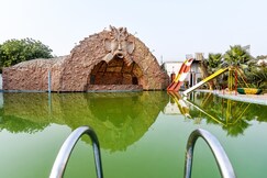 Hotel Gomti Inn Akbarpur