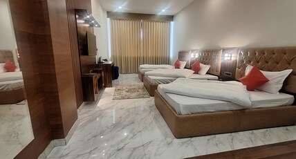 PARADISE RESORT Room Type - triple sharing