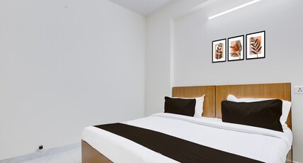 Hotel O Divine Stay Room Type - Classic