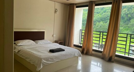 Hotel Paradise Room Type - Standard AC room