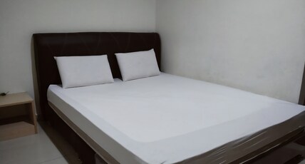 Hotel O Pondok Almirah Room Type - Indonesia Standard Double
