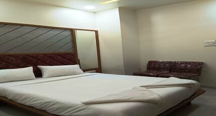 Hotel Victory Inn Room Type - Deluxe Room