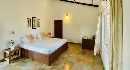 The Hideaway Hosur by evaddo stays Room Type - Deluxe Non-AC with Ensuite Bathroom