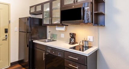 Candlewood Suites Houston - Pasadena, an IHG hotel Room Type - 1 King Studio Suite