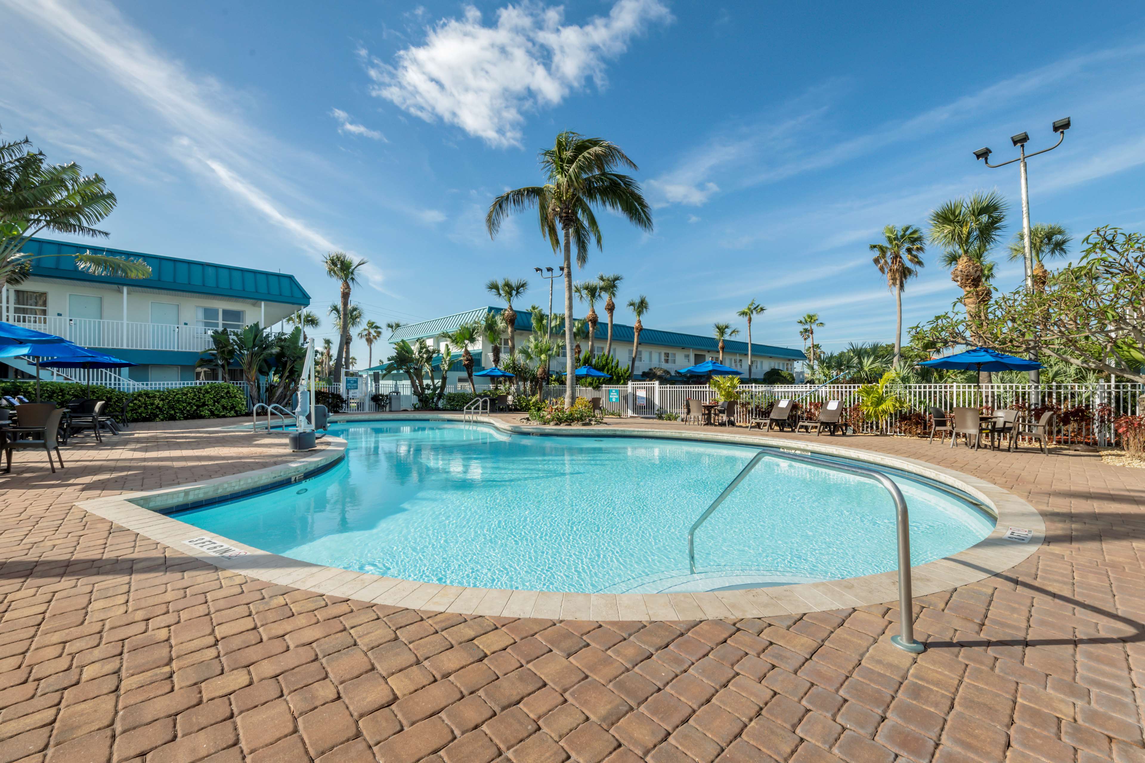 Best Western Cocoa Beach Hotel & Suites - Tap to explore photos