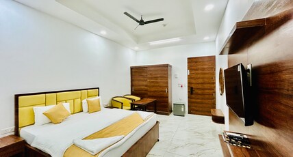 THE ROYAL HEIGHT Room Type - Luxury Room with City View