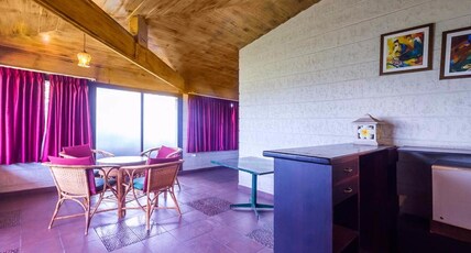 Royal Inn Room Type - Royal Suite