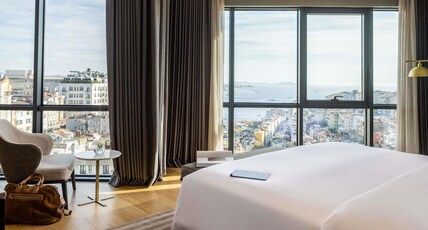 Sofitel Taksim Istanbul Room Type - Luxury Twin Room Bosphorus View Sofitel Taksim Istanbul Room Type - Luxury Twin Room Bosphorus View