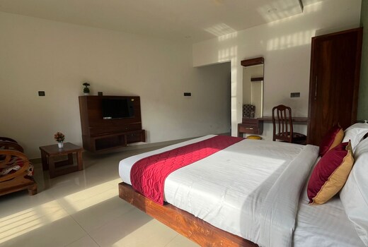 Nelleri Residency