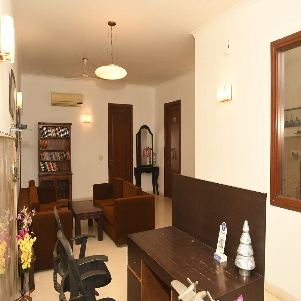 South Delhi Hotels - Tap to explore photos