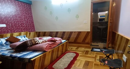 Hotel Dev Bhoomi Room Type - Deluxe Room