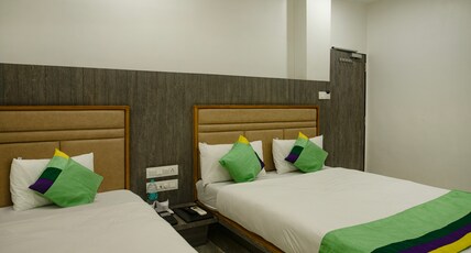 Treebo Urban, 1 Km From Railway Station Room Type - Standard Room