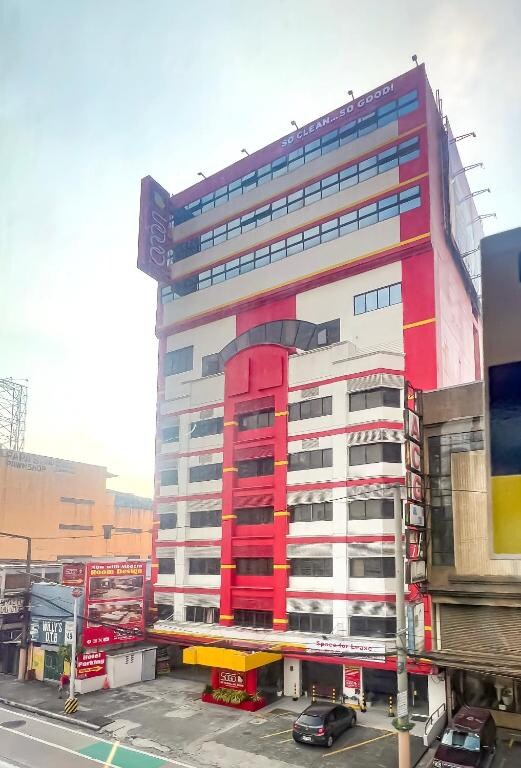 Hotel Sogo EDSA Shaw Blvd - Tap to explore photos