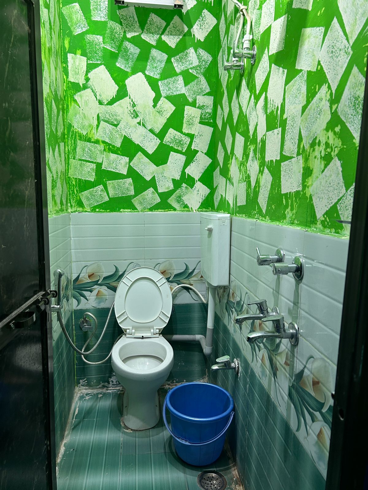 Shree Sundar Guest House - Tap to explore photos