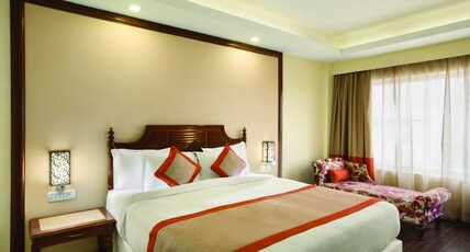 Ramada by Wyndham Jamshedpur Room Type - 1 King Bed Non-Smoking Room
