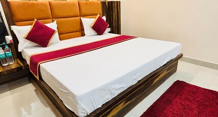 Hotel Keshavam Inn Room Type - Deluxe King Room
