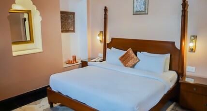 Devnadi -The Heritage Hotel Room Type - Supreme Super Deluxe With Private Ghat Access