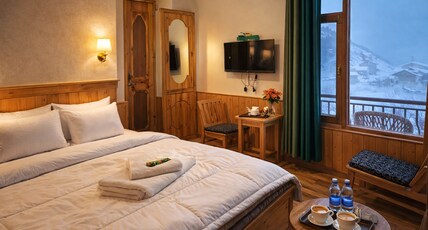 UM Hotels and Restaurant Room Type - Suite Room