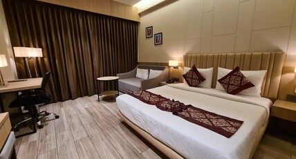 Nrich Skyotel Room Type - Business Room