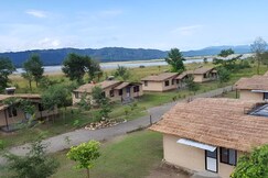 Nana Jungle Resort Near Chitwan National Park