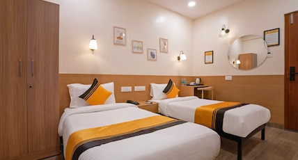 Itsy Hotels Tee Inn, Himayat Nagar Near Metro Narayanguda Room Type - Standard Room Itsy Hotels Tee Inn, Himayat Nagar Near Metro Narayanguda Room Type - Standard Room
