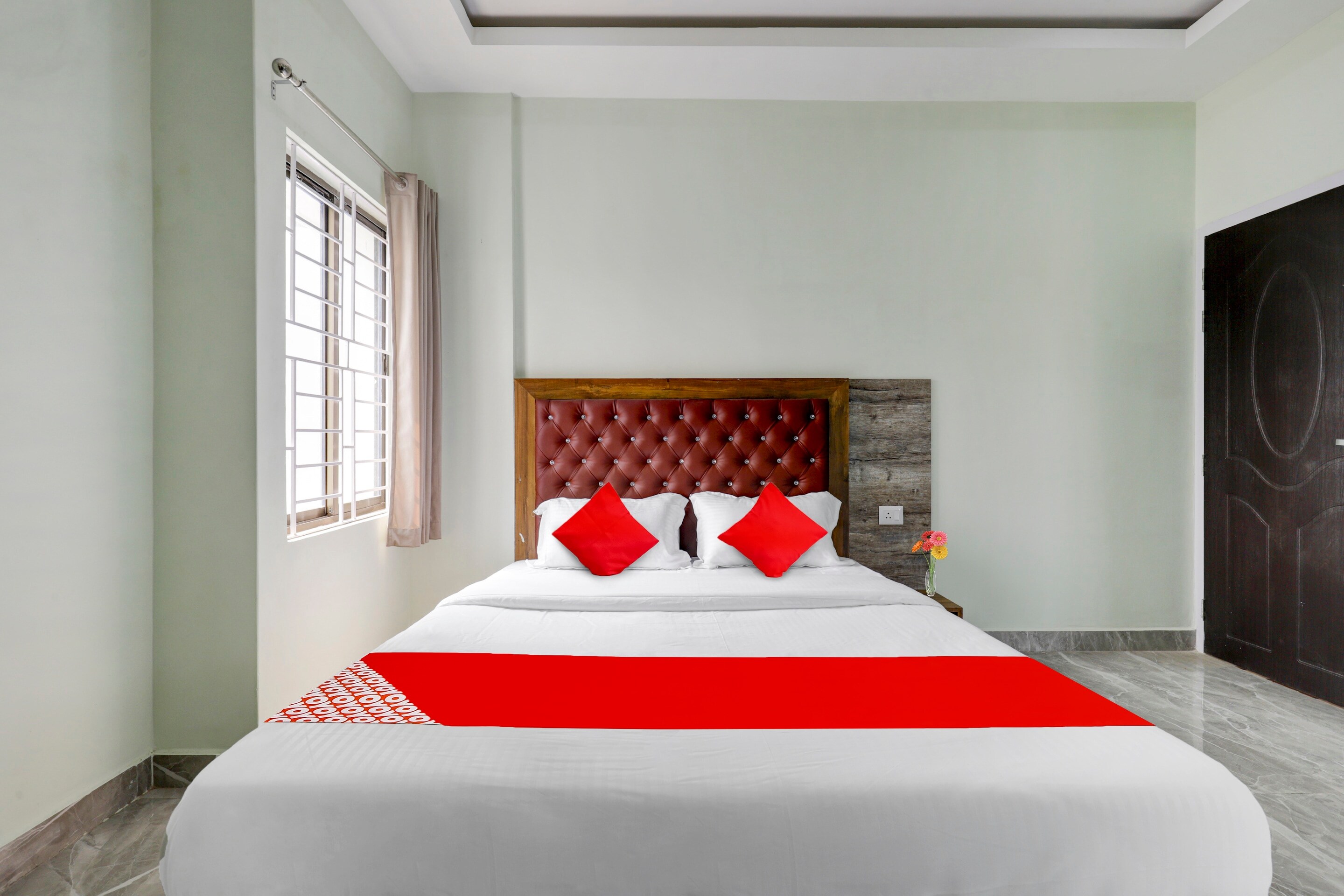 Hotel O Siddhivilla - Tap to explore photos