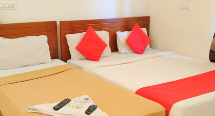 Galaxy Budget Rooms Room Type - Standard Non Ac Room