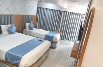 Hotel Shivalay Room Type - luxury triple room