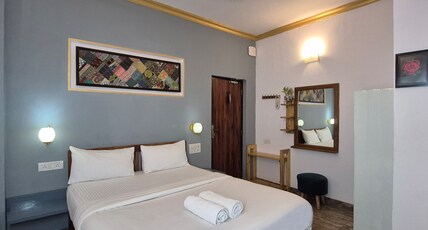 Laliguras Villa| Rooms & Restaurant Room Type - Standard Budget Room AC