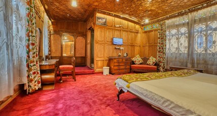 Alexandra houseboats Room Type - super deluxe