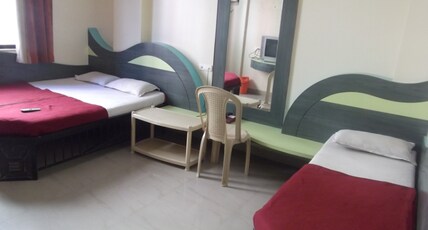 HOTEL BHAKTI PARK Room Type - Five Bed Non Ac