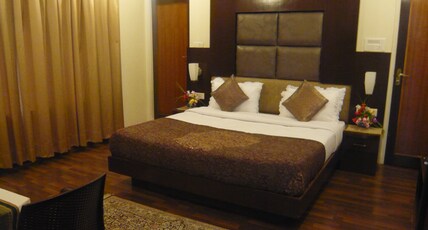 Mountain Breeze Room Type - Deluxe Room 04