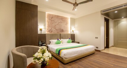 HOTEL KARLTON INN Room Type - Executive Room