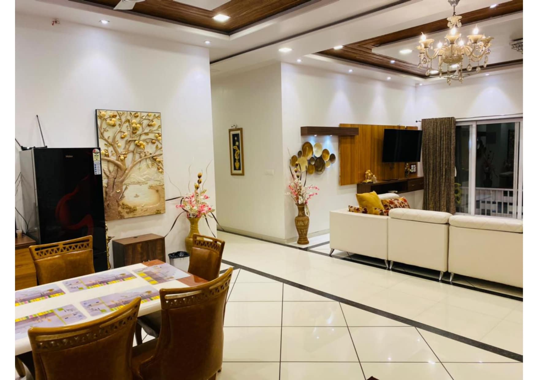 Legacy Villa 7 BHK with Pvt Pool - Tap to explore photos