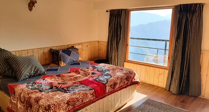 Majestic Himalayan | Rooms & Kitchen Room Type - Private Room in Farmstay