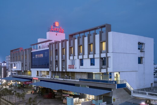 Lords Eco Inn Shapar Rajkot- Pure Veg