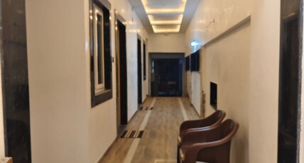 Mansi Guest House Room Type - Deluxe Room