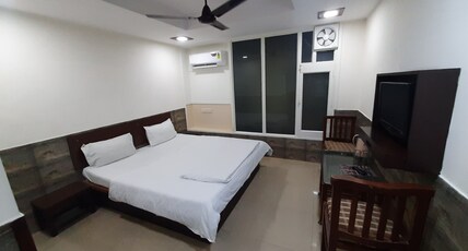Heavens Guest House Room Type - Deluxe Room AC Heavens Guest House Room Type - Deluxe Room AC