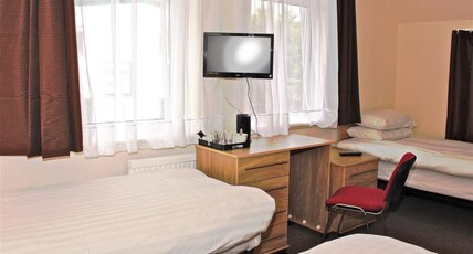 Central Hotel Golders Green Room Type - Standard Triple Room